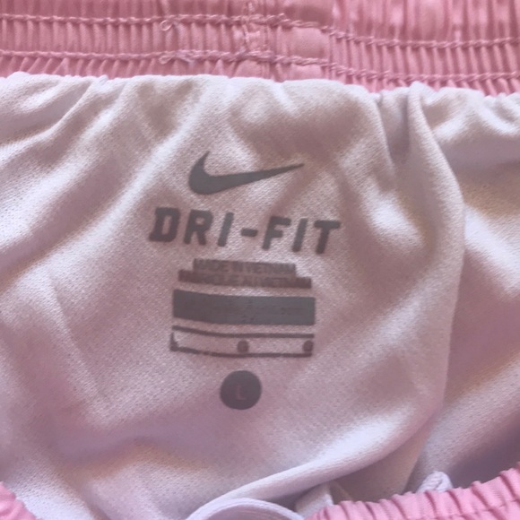 Nike Dri-Fir Shorts - Picture 3 of 3